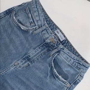 ZARA HIGH WAISTED JEANS